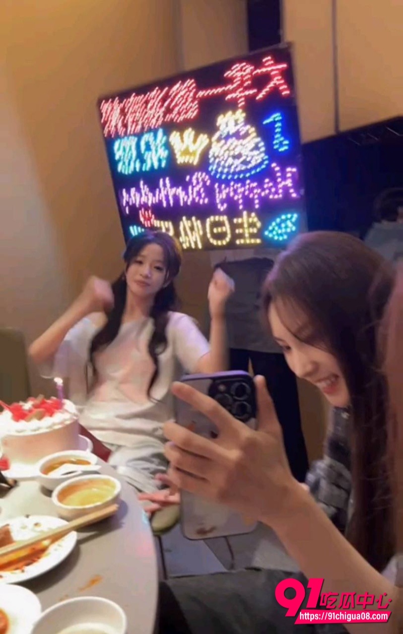 丝芭女团陪酒陪玩陪睡2