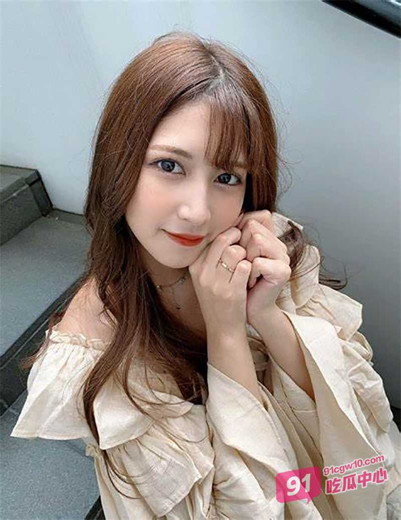 深夜撸片推荐～日本女神七森莉莉 苦逼社畜当牛马 深夜加班还挨操！ 配图3