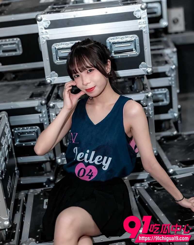 金发大学生蕾蕾 9