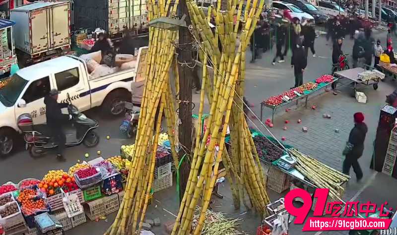 辽宁丹东城管暴力执法 4