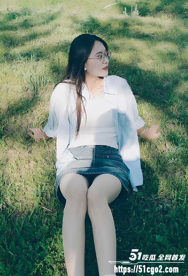 新疆中学女教师刘海虹私拍性爱视频流出6拷贝 新疆中学女教师刘海虹私拍性爱视频流出6拷贝