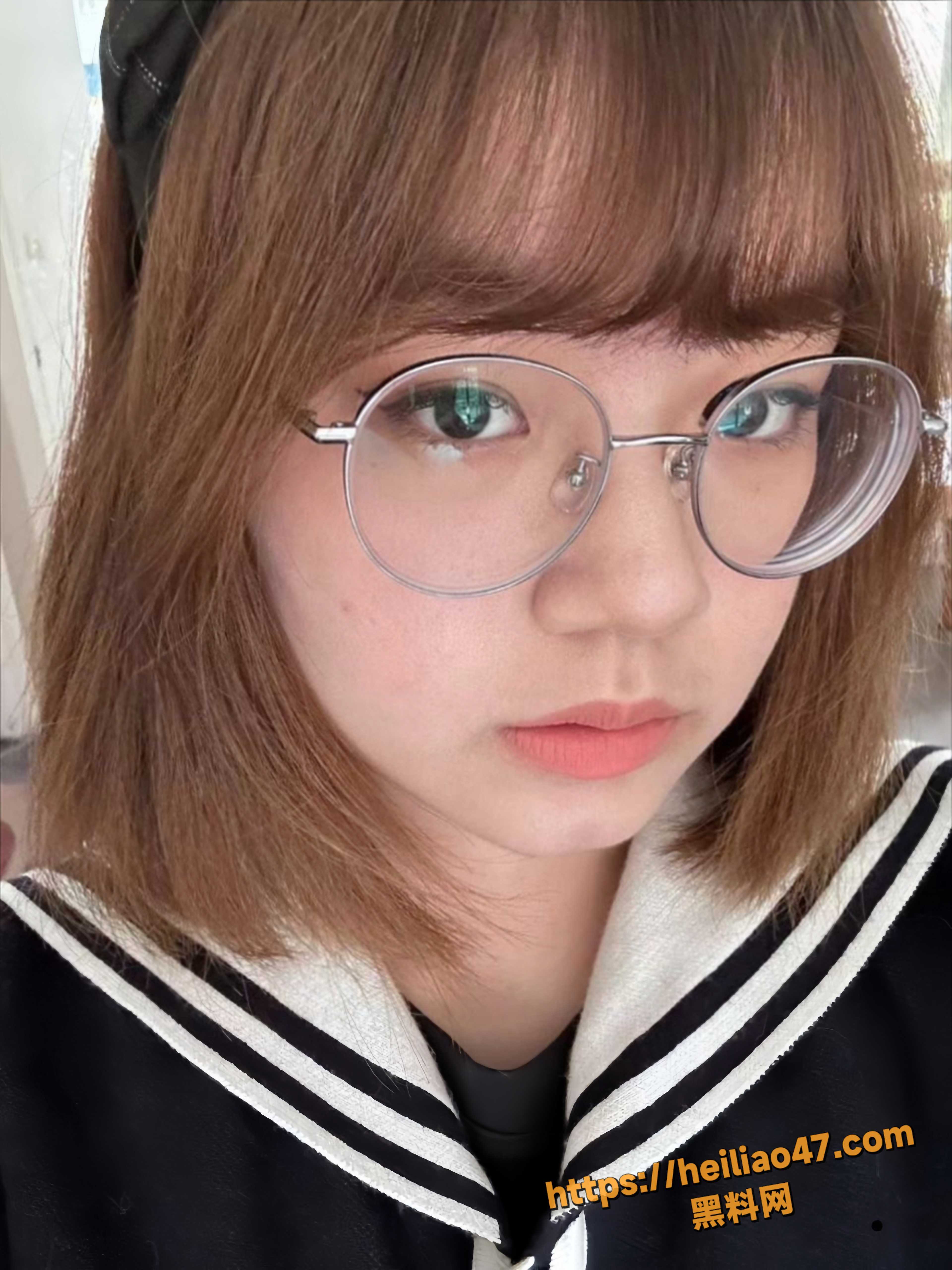 艺校高三小萝莉 可晴 与男友性爱视频流出 粉嫩小穴被操到汁水四溅