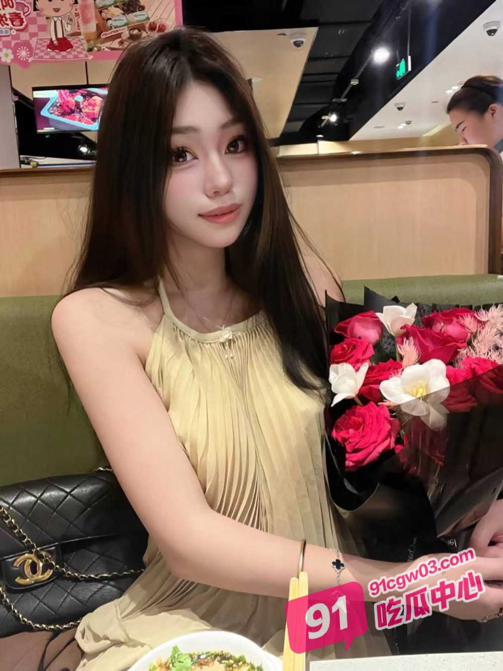 浙江农林大学孙美美社团活动后酒醉与学长开房 白丝美女被深喉爆操!