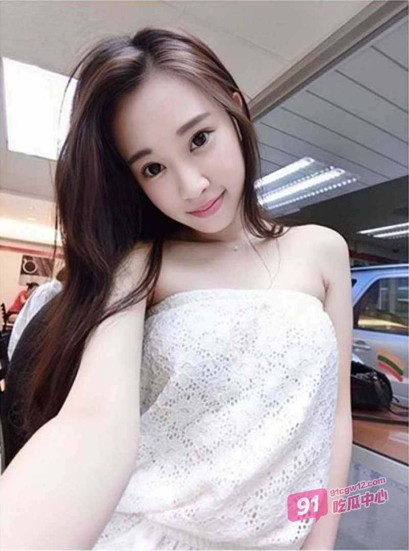 台湾综艺节目《大学生了没》正妹嘉宾 「冠冠」 与富二代男友床片流出 哥哥你不动台妹全自动！ 配图2