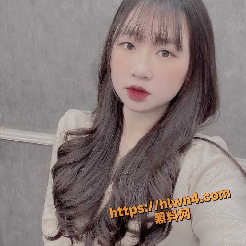 东南亚最乱 越南妹最好看 越南妹直播扣穴福利免费看 微胖配上白虎逼时你发现手里的少女她不香了！