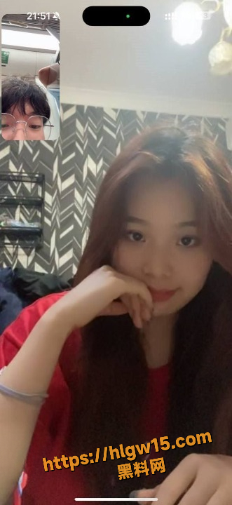 河北师范大学研究生 赵怡 与男友自拍十三分钟视频流出，巨乳翘臀 骚穴喷汁淫乱高潮反差婊!