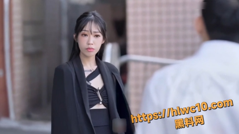 超极品高颜值纹身女神 艾嫣 小穴紧致完美鸡巴套子 抱起来猛操到高潮