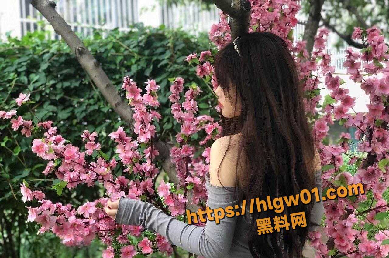 重庆 纯欲女大学生 不雅视频泄密 反差女神床战秒变母狗 口交后入激情狂操内射高潮
