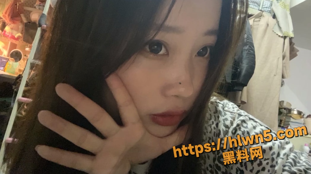 最新流出迷奸系列！前女友结婚前夕被下药玩弄 再次重温以前美好的性福生活！