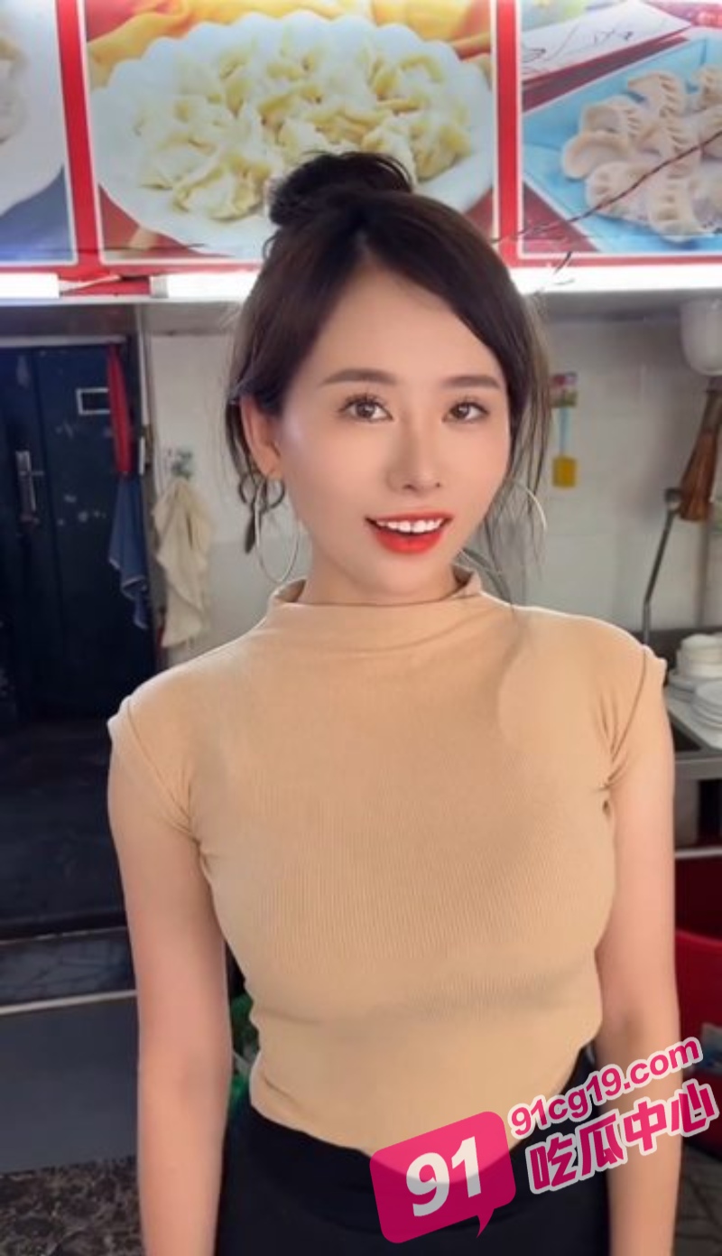 强行占用健身的嫂子～嫂子别挣扎了 “哥哥知道你这么骚吗” 配图5