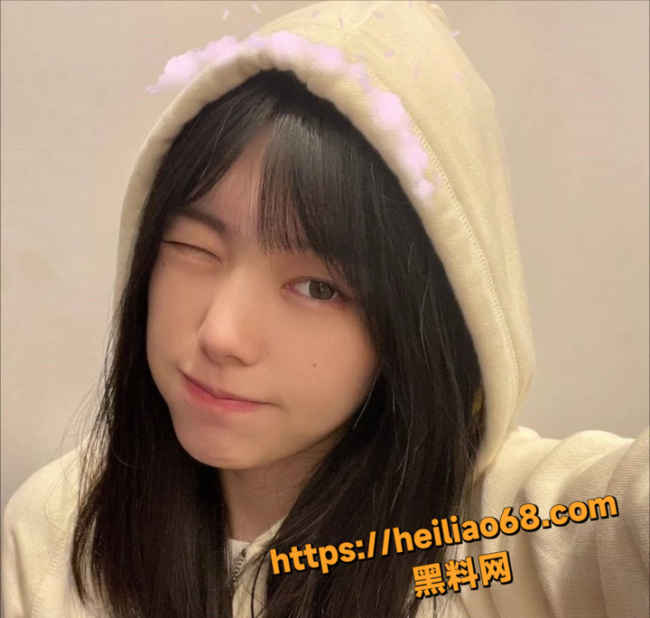 清纯南京女大学生 私密自慰骑乘视频泄露 高清露脸浪叫 画面反差到极致