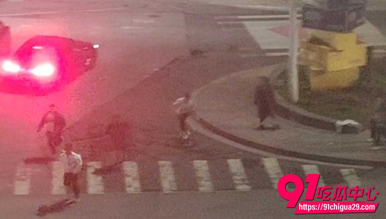 精神小伙8