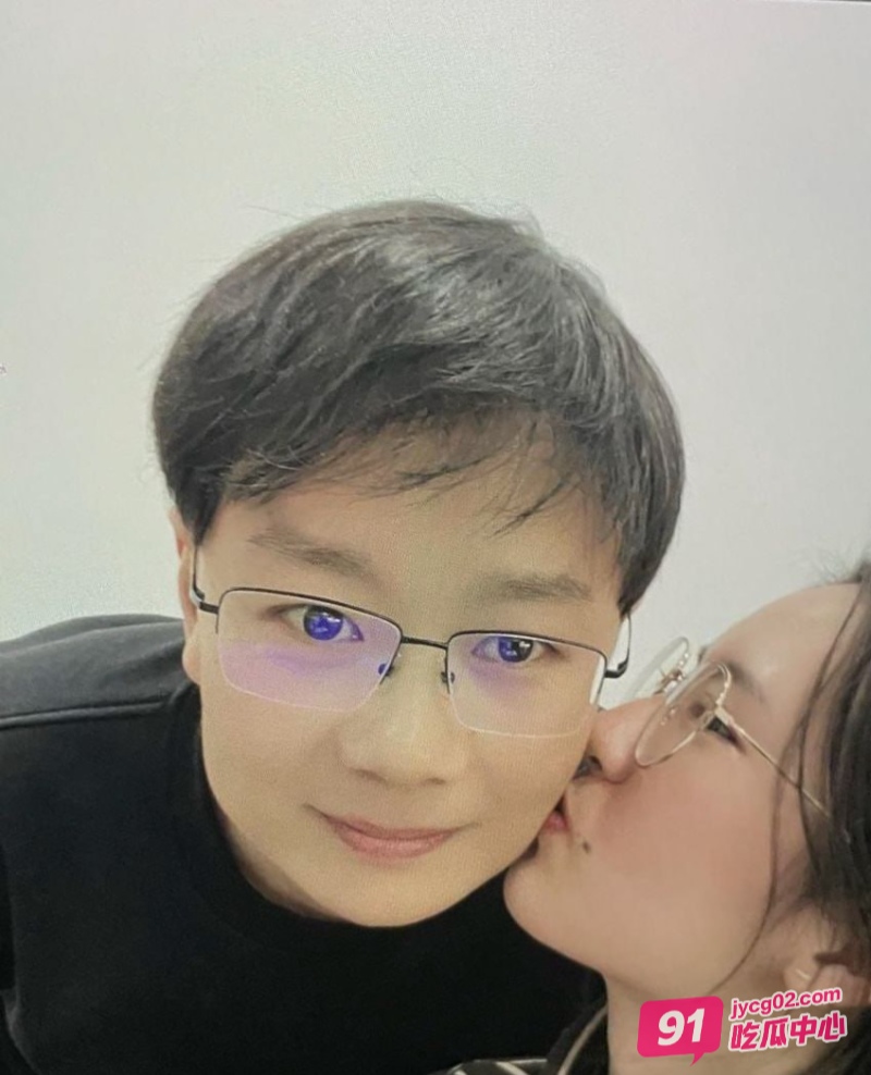 上海财政局女副科长出轨男科员被妻子曝光 这就是体制内淫乱丑闻～ 配图8