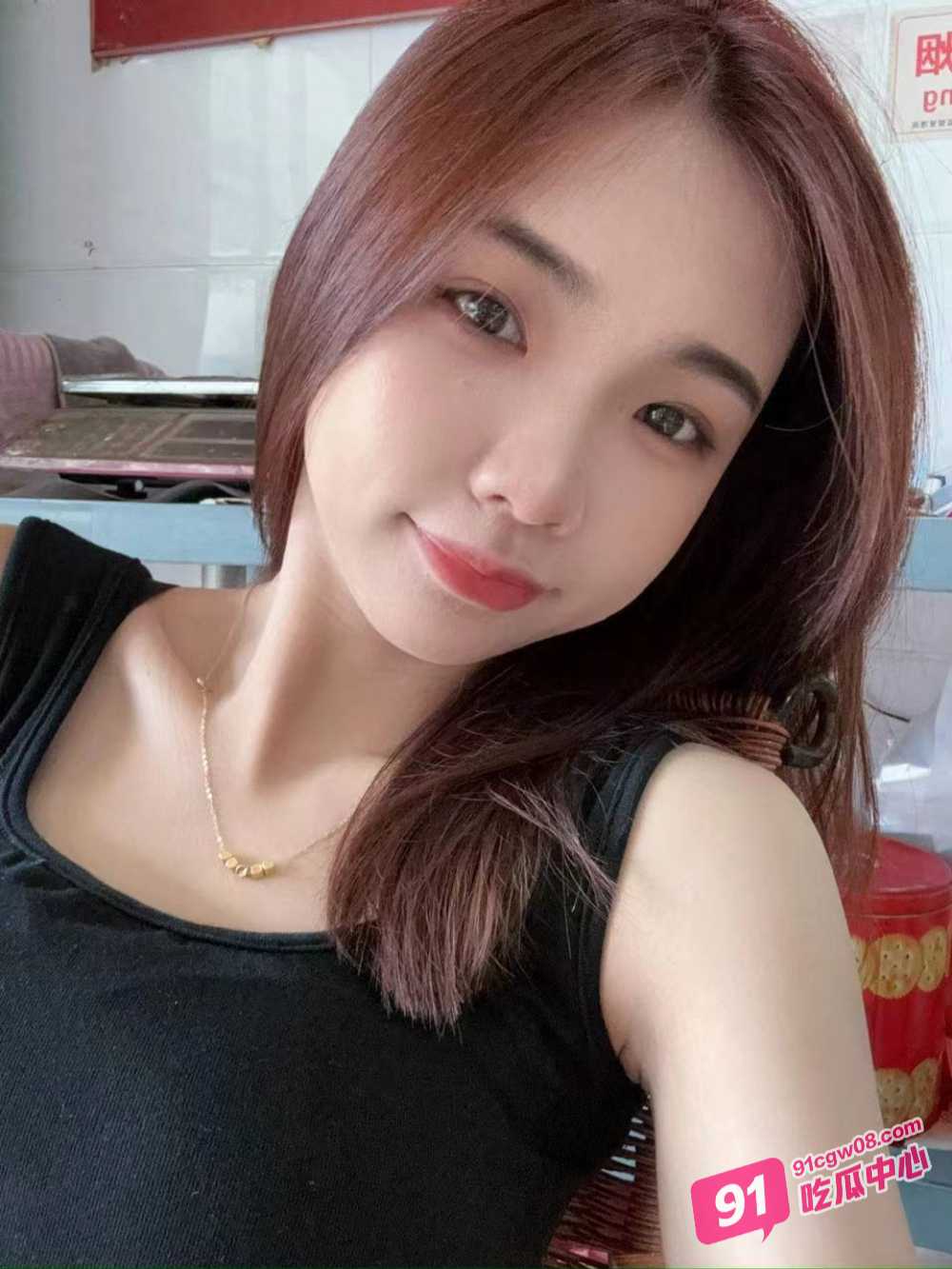 东莞电子厂厂妹刘美林 为轻松岗位被主管潜规则 激情吃屌后被疯狂爆操！ 配图3