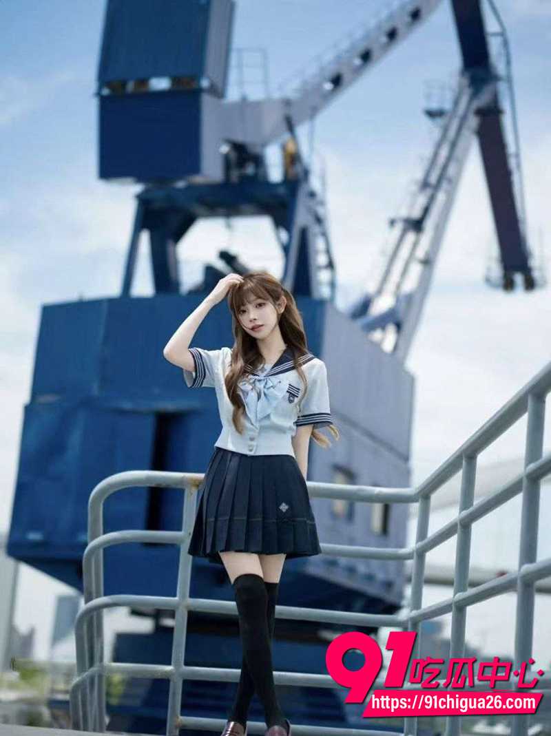 小红书清纯甜妹FVFV 12