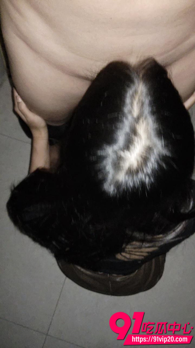 海角大神我的36岁后妈当着醉酒老爸的面勾引后妈乱伦3