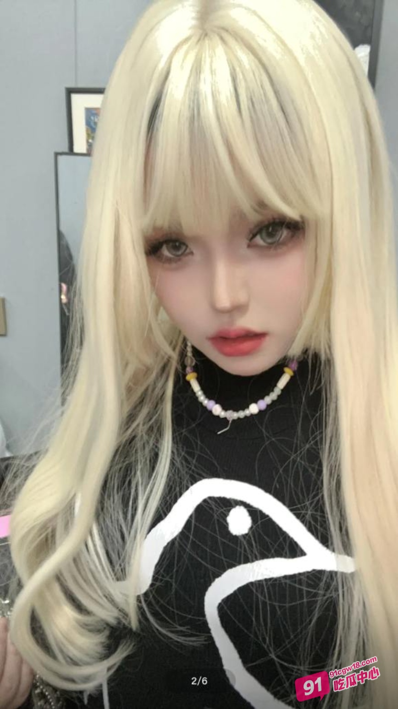 常州精神小妹 费雨心 不雅视频流出 一个月睡6个男人 做爱时让闺蜜观战 配图2