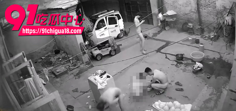 老公不在家嫂子和两个小叔子一起洗澡3