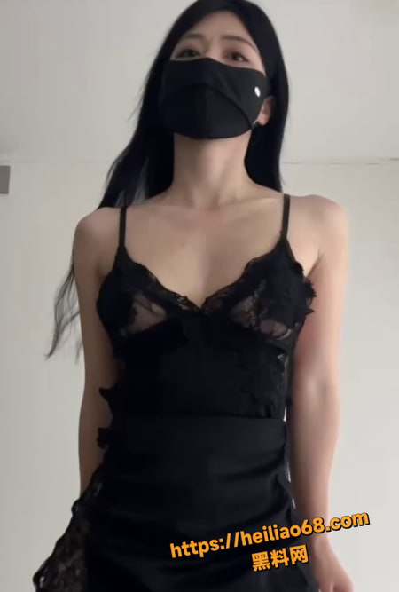 高颜值美女 毛毛姐 全裸热舞炸裂流出 细腰巨乳骚到爆 看完保准欲火焚身