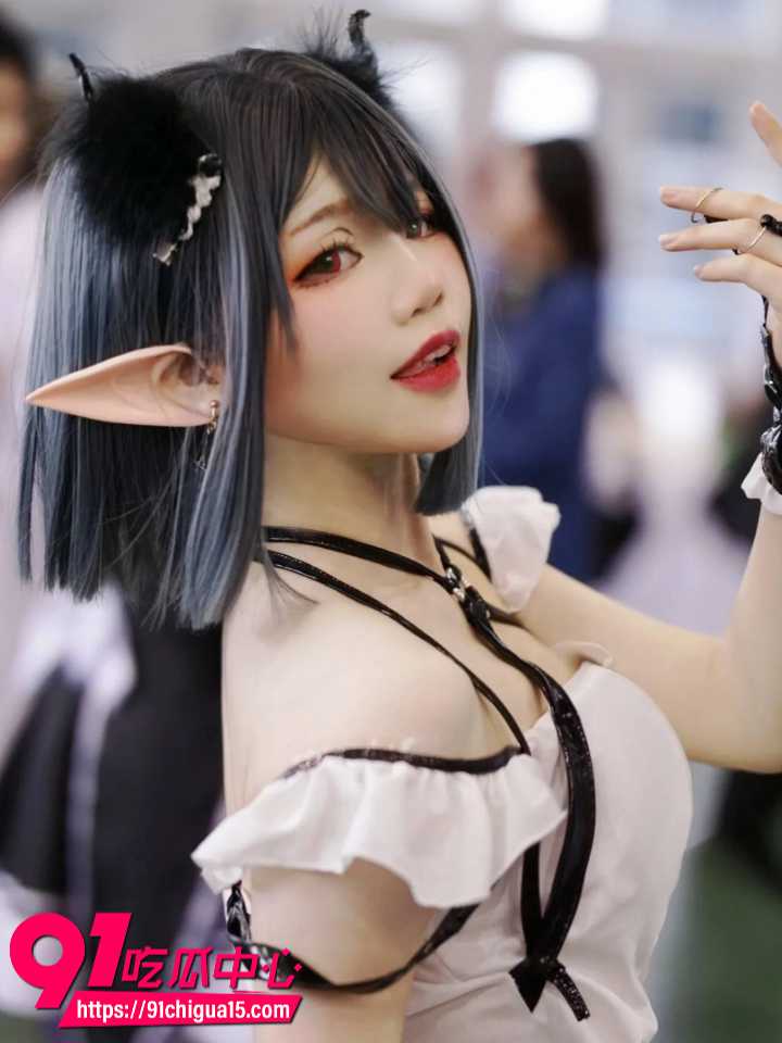 B站一只塔娅娅Su公共厕所被变态偷拍5 B站一只塔娅娅Su公共厕所被变态偷拍5
