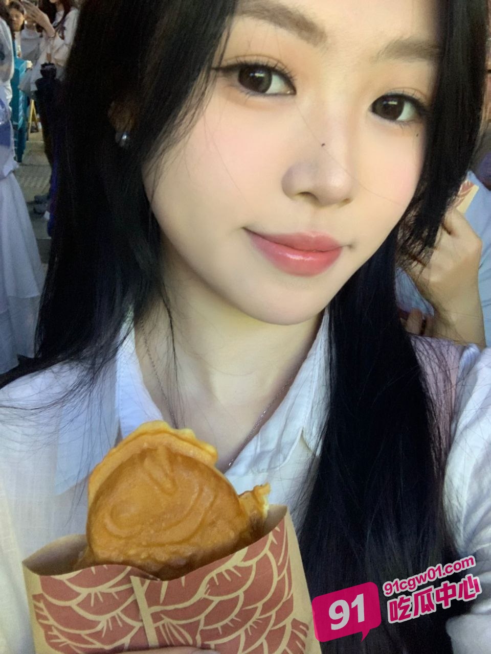 推特极品骚妻小肥羊组织线下4p换妻活动 超多夫妻报名参与淫乱派对！ 配图8