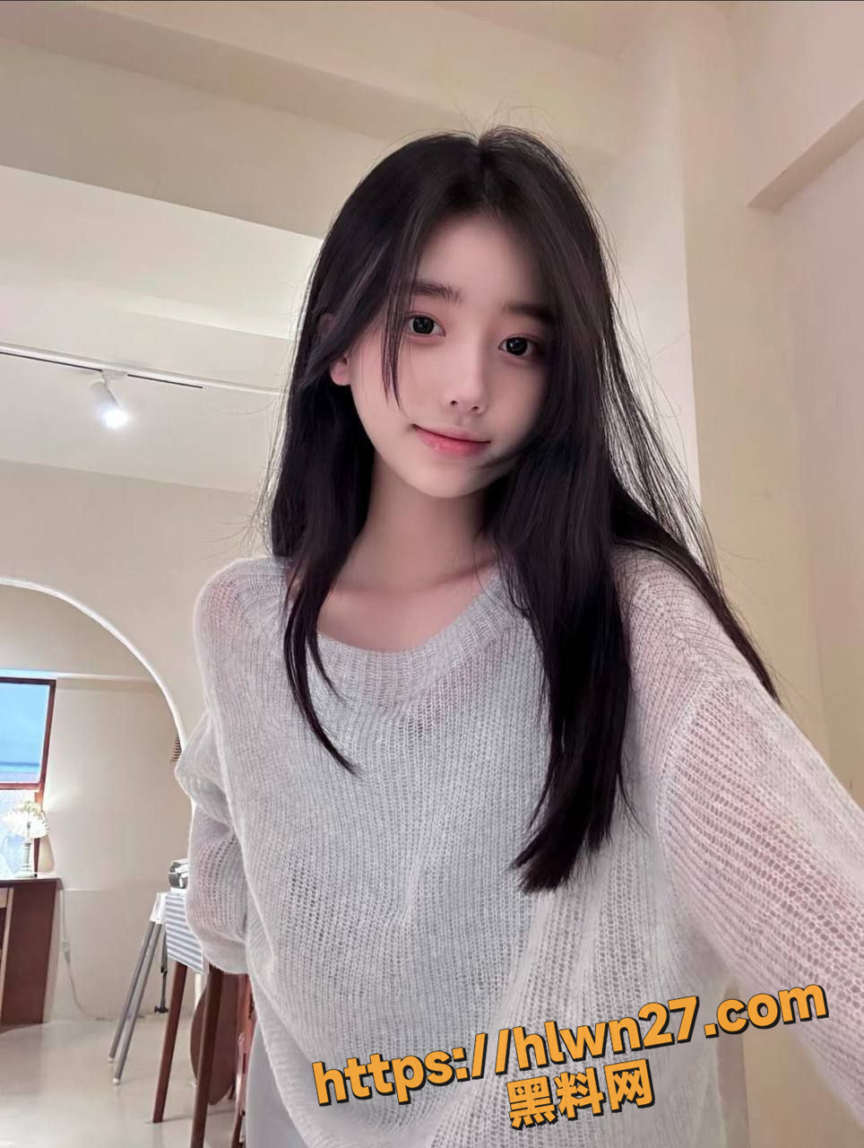 河北传媒学院校花 杨依灵 三点粉嫩美腿又长又直 居家自慰淫水直流 妥妥的小母狗