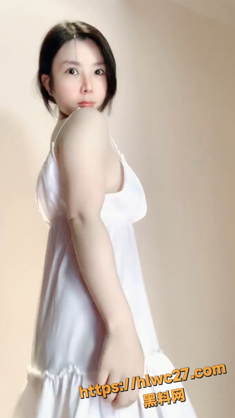 热舞女神 婉儿 激情摇摆太阳旋律 雪白大奶配翘臀热舞 反差骚劲视觉盛宴