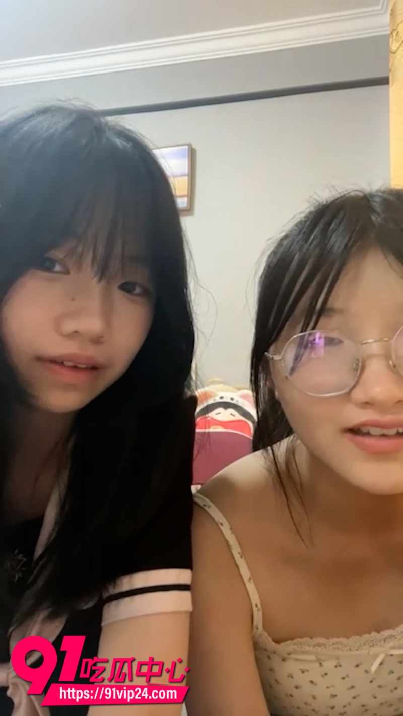 困困兔闺蜜1