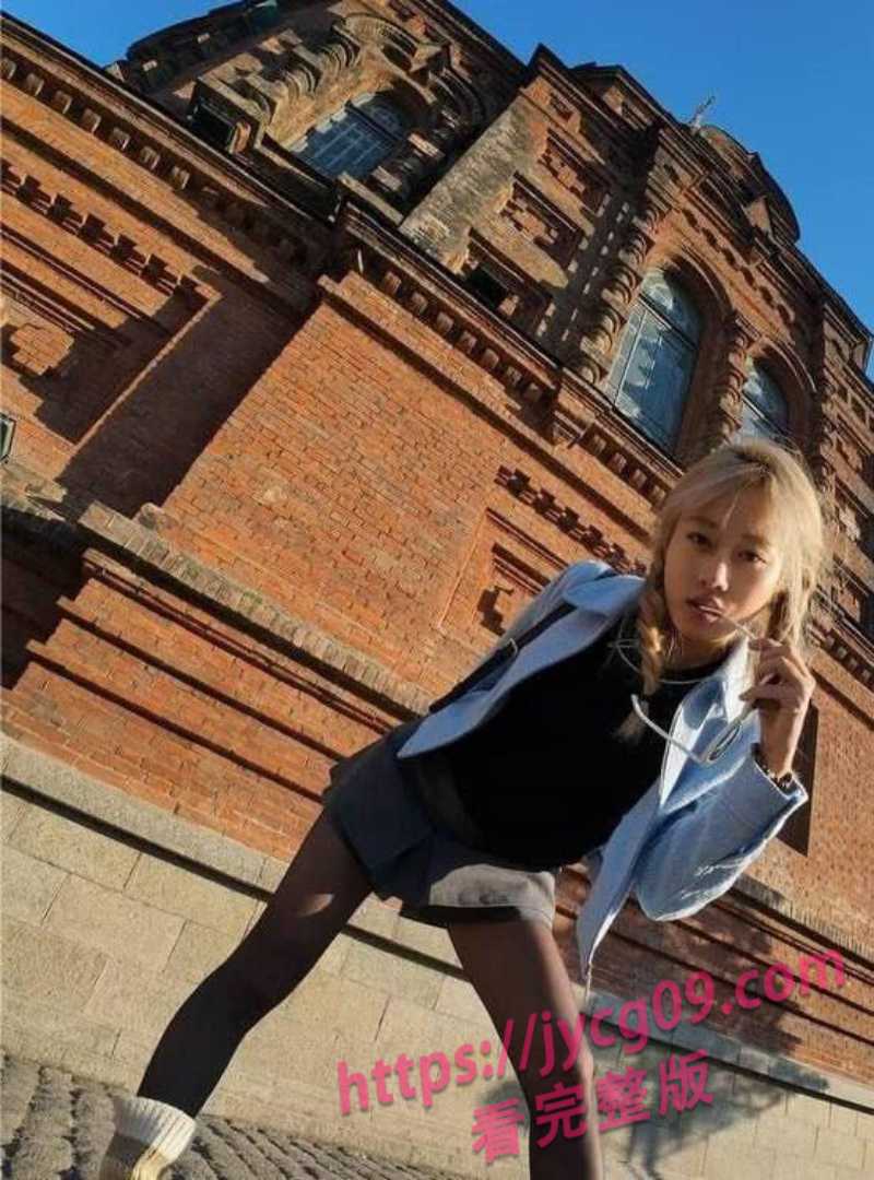 兔耳少女私密视频曝光 富二代女友撩欲画面惹人关注！