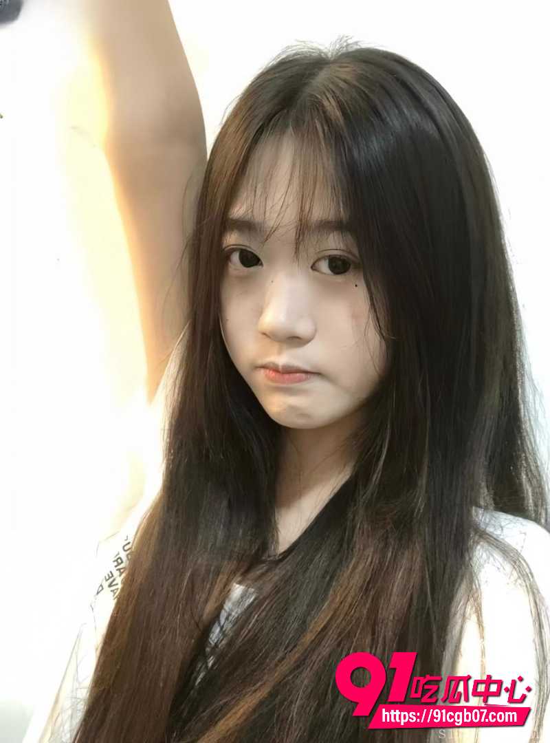 高颜值白虎萝莉Callu3uuu妹 6