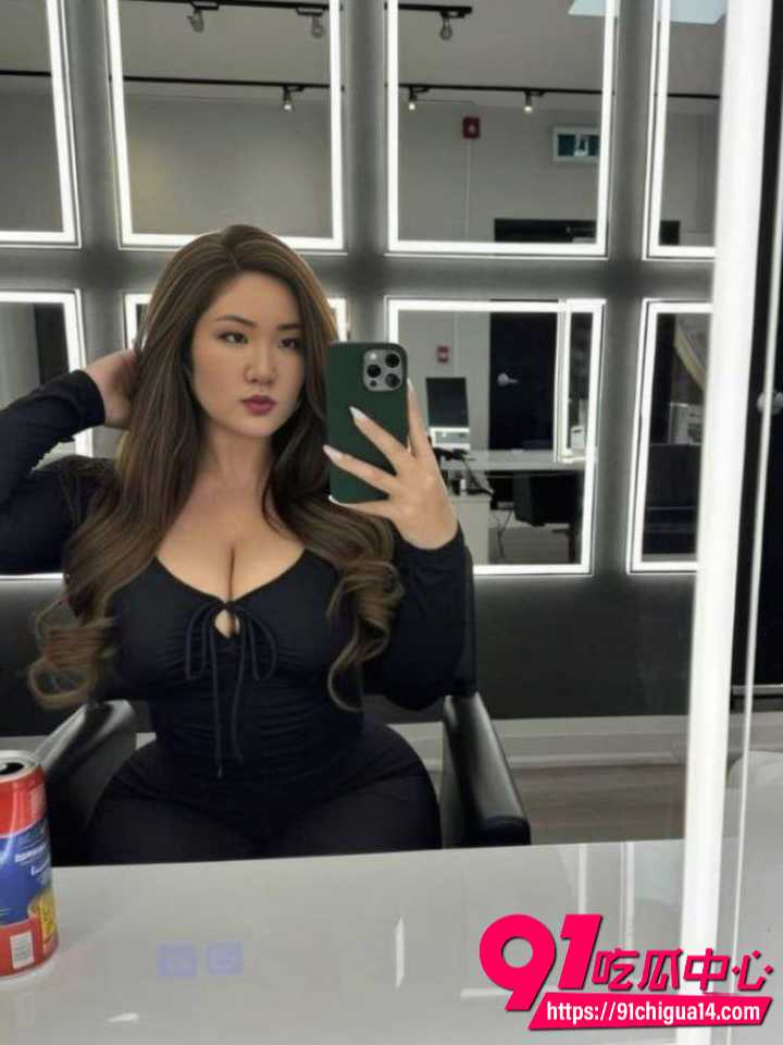 北美女留学生Caroline被曝真实身份王冰萱19