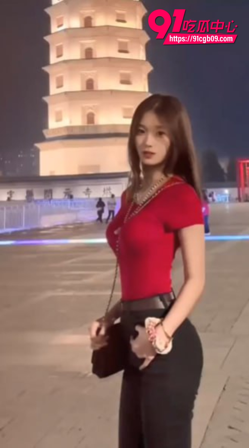极品九头身抖音小网红旅游互动8