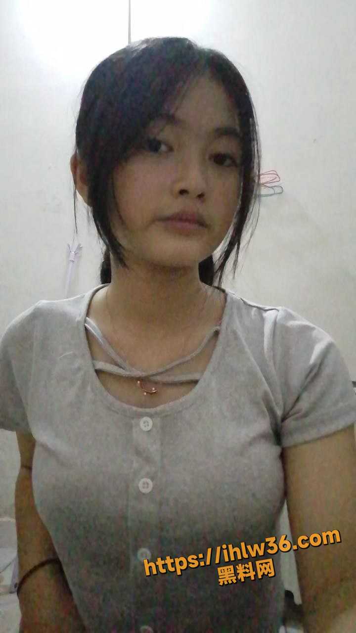 柳州职业技术学院反差学生妹 梁倩倩 童颜巨乳 叫声诱惑 送你爱意满满的体验