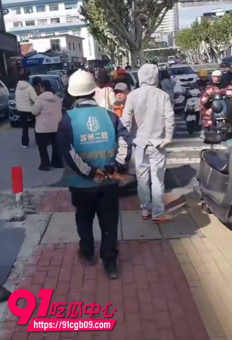 江苏省苏州市快递小哥被打5