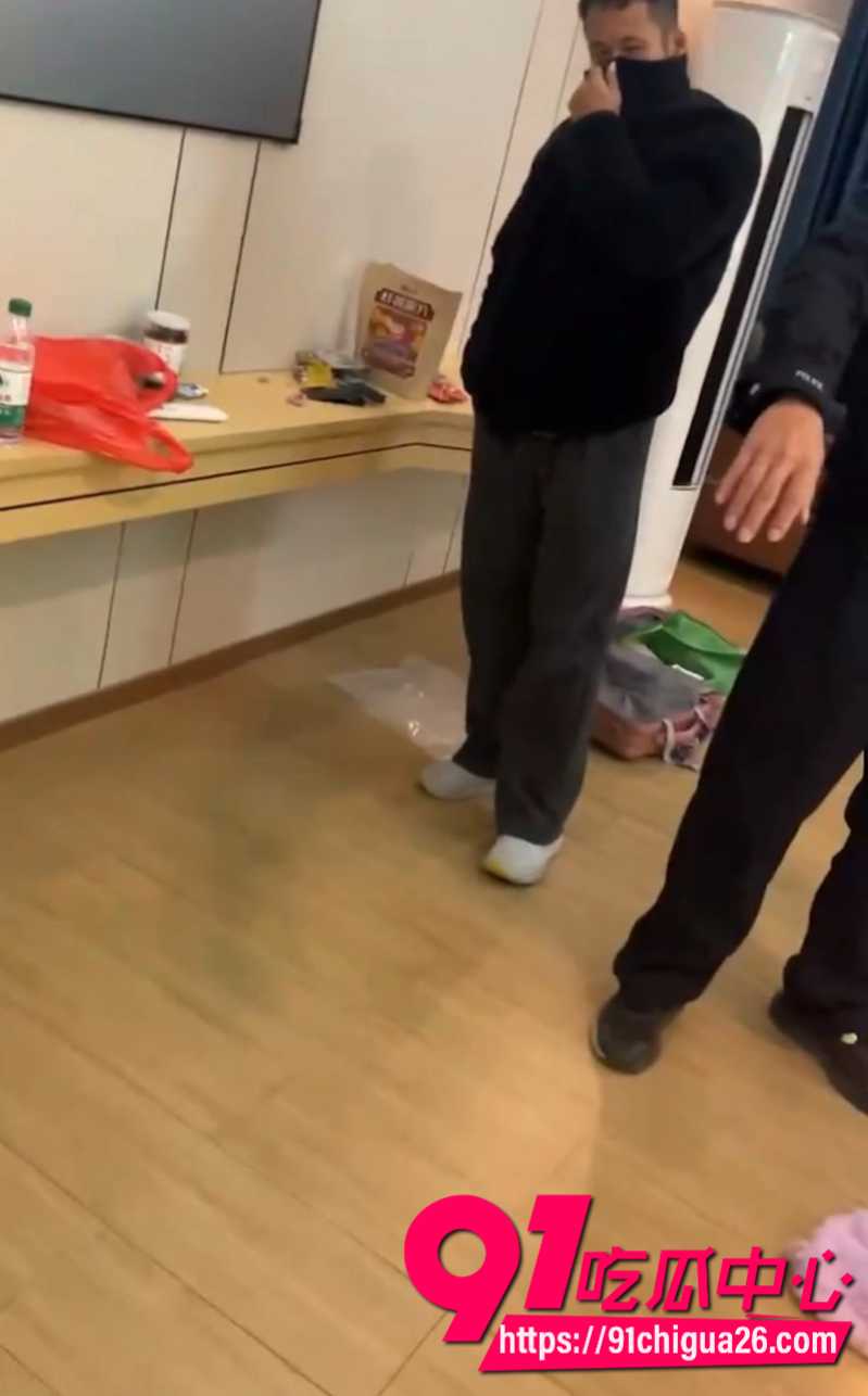 舒丹慧被原配酒店抓奸3