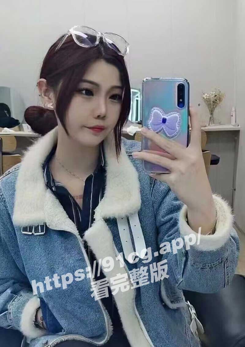 国产经典绿帽系列 兄弟计中计 女友偷吃多年兄弟遭偷拍视频流出