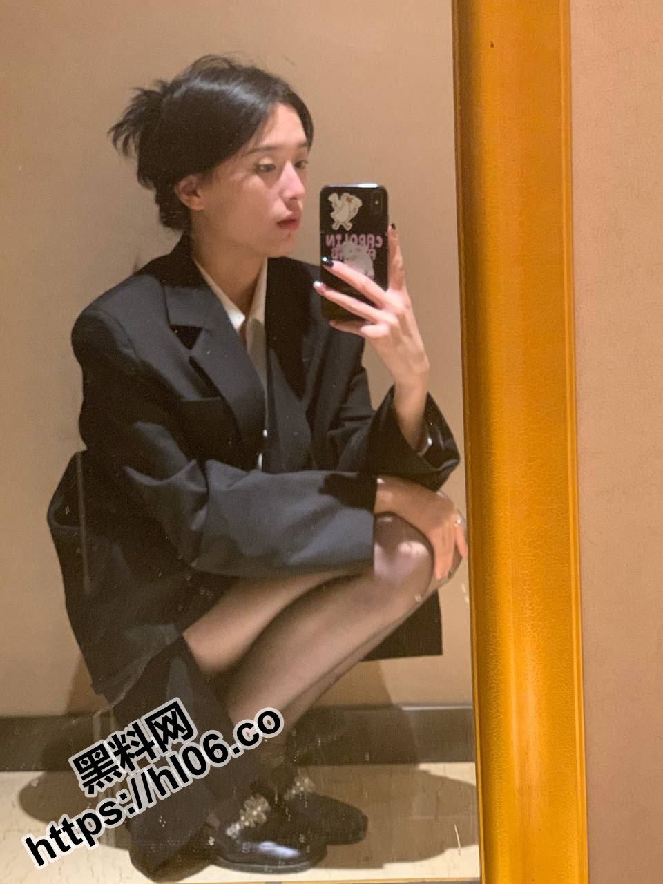 [潜规则]清冷气质高颜值女销售为上位被上司潜规则，口交足交服务周到，心甘情愿成为完美炮架