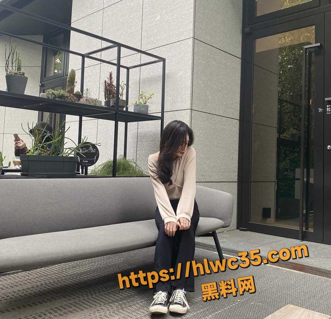 顶级骚货 马思雨 现任联合前任联手声讨 与前男友性爱视频曝光