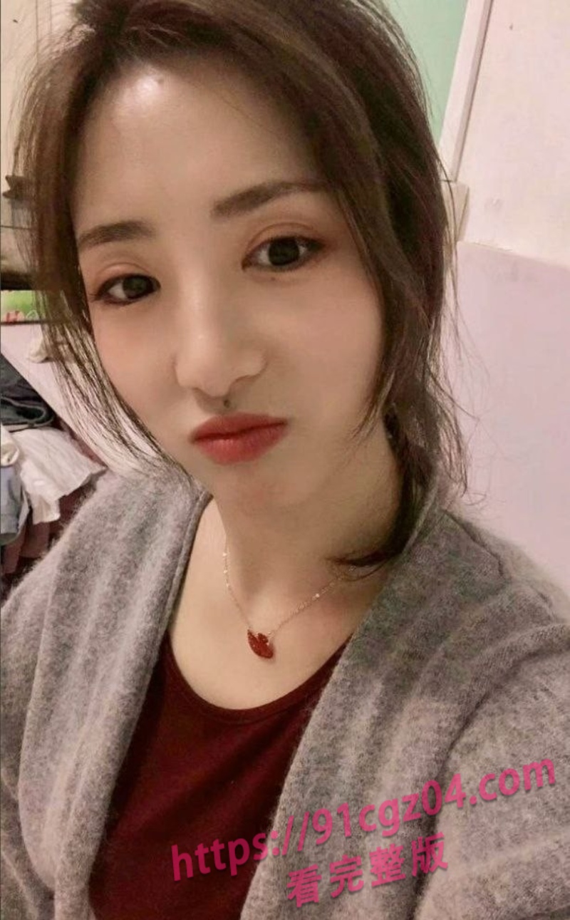 超反差G奶服装店员 与客户床上火辣激战视频流出~