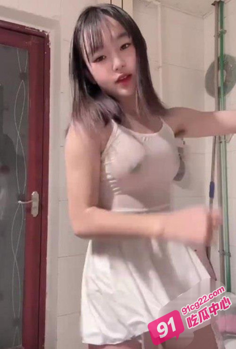 快手颜值靓女蒙佳怡 全裸浴室跳骚舞高清视频流出 配图7