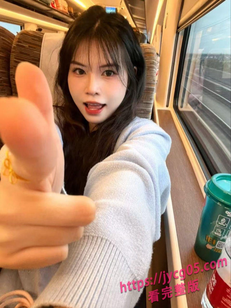 湖南农业大学女生张伊林实录曝光！遭炮友调教打桩 画面尺度爆表！ 配图5