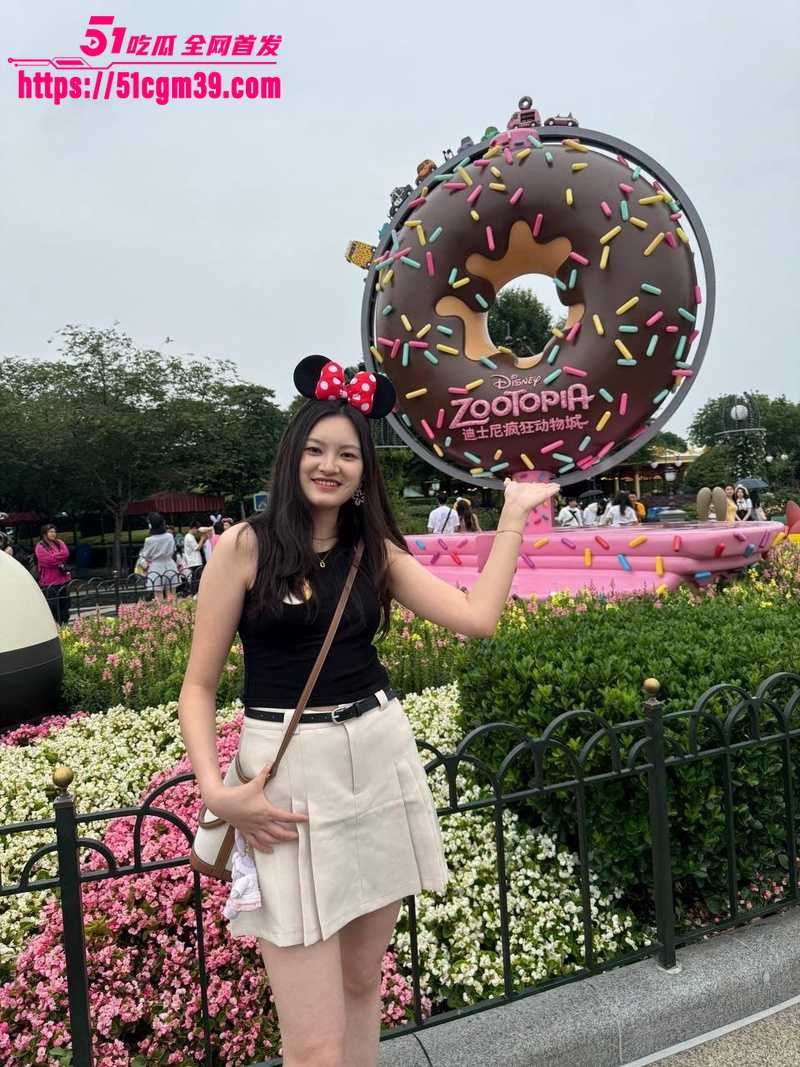 烟台性瘾夫妻露脸性爱自拍 1