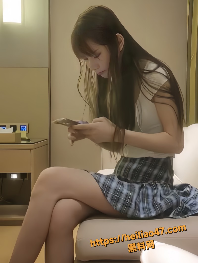 探花酒店偷拍 JK制服女大学生 大长腿扛肩一字马暴操 娇喘喷潮爽到失神！