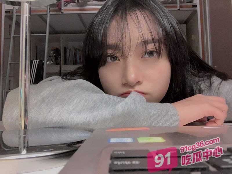 海南气质文化生张蔓～大尺度性爱视频被渣男曝光 配图5