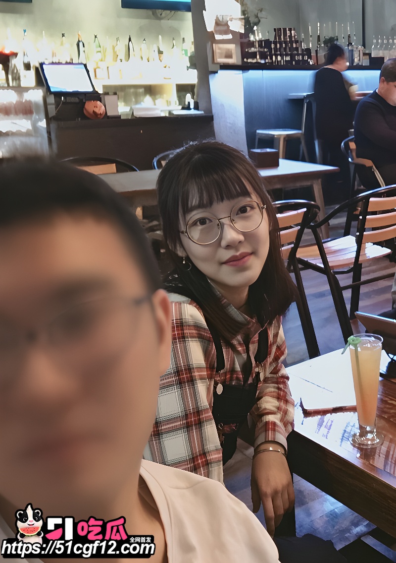 山东绿帽情侣性爱视频曝光 1 山东绿帽情侣性爱视频曝光 1