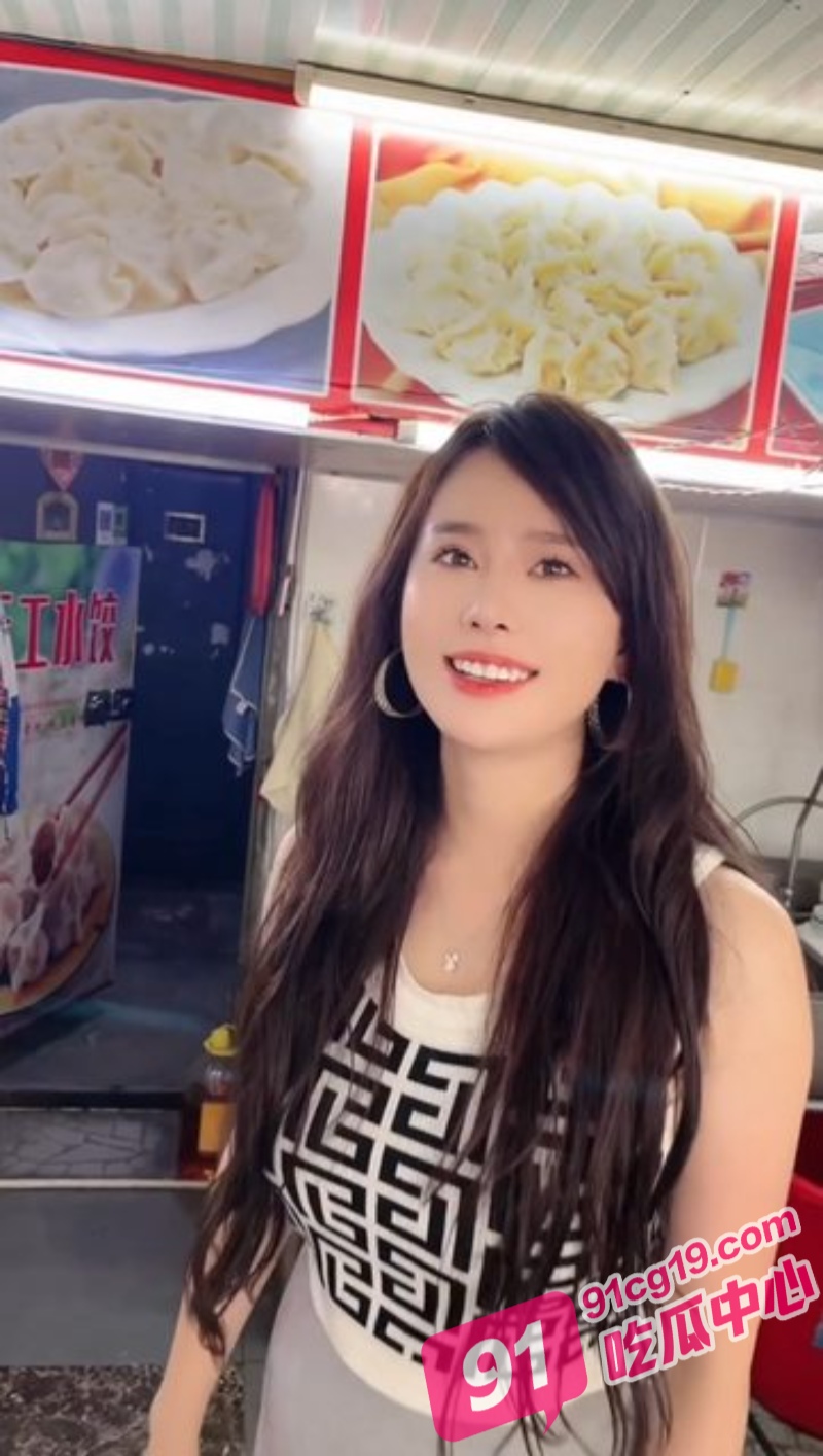 强行占用健身的嫂子～嫂子别挣扎了 “哥哥知道你这么骚吗” 配图4