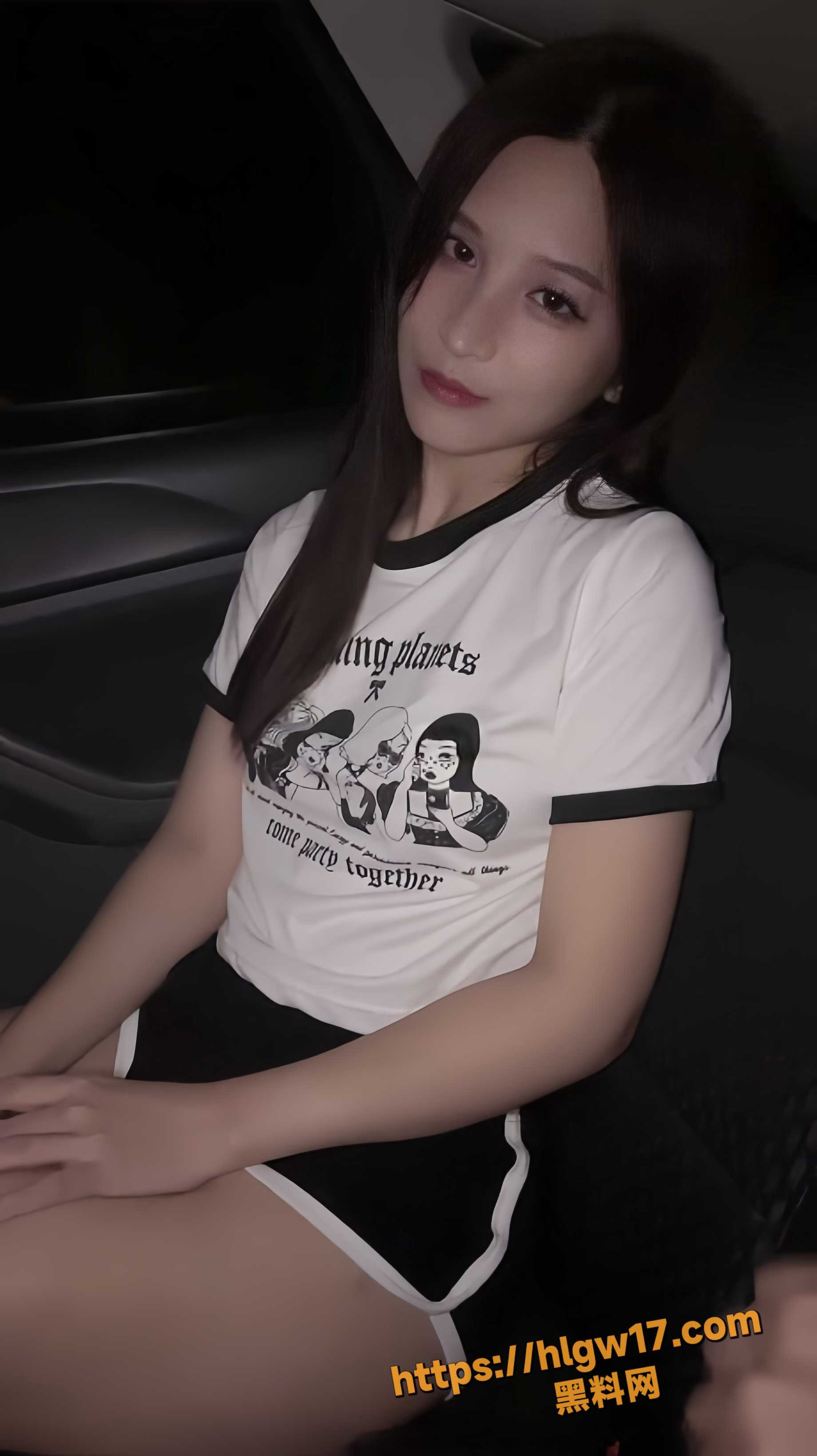 台湾极品御姐 Ash艾希 粉丝接机车内激情啪啪 女上位骑乘狂扭 被粉丝粗暴内射 小穴精液满溢！