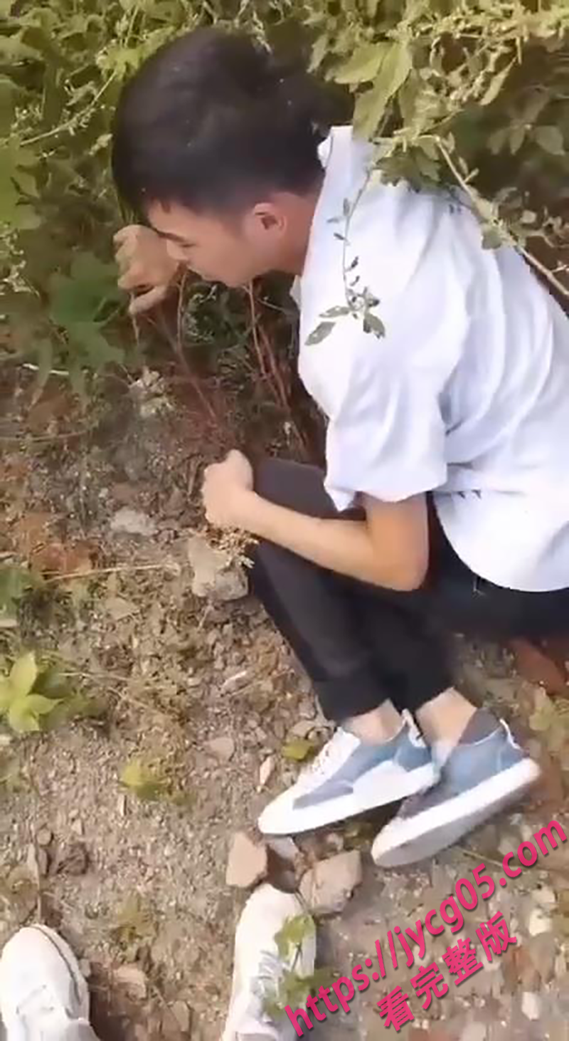 少年求职变人质！车行围殴恐吓强逼认账 实录视频流出 配图3