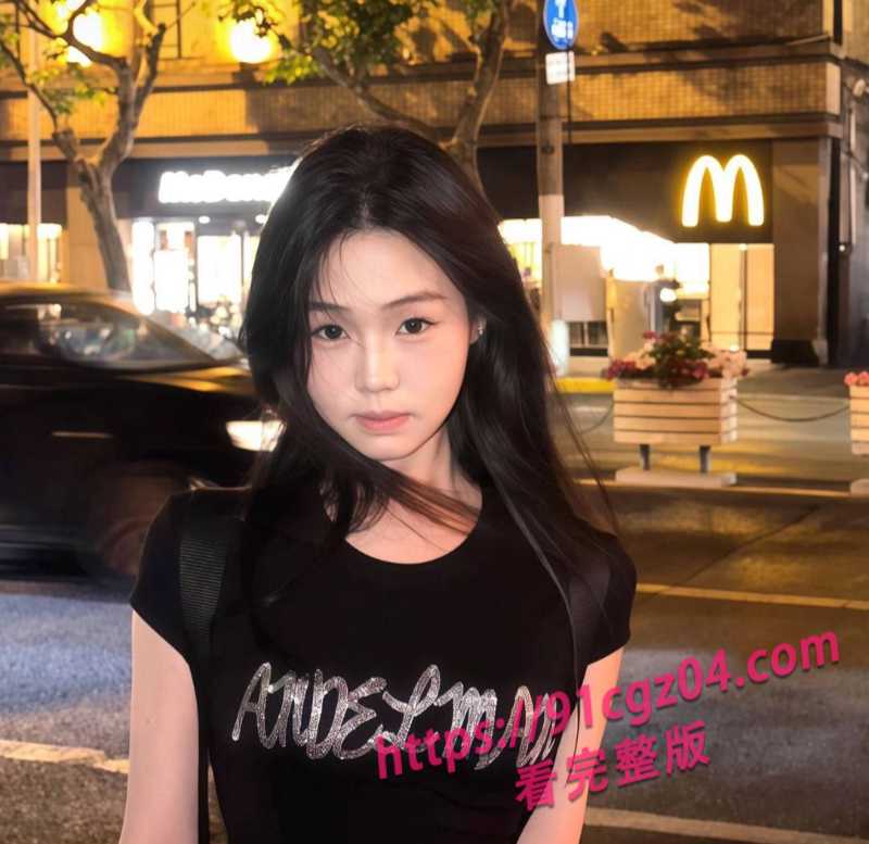 反差嫩妹林佳鑫被酔奸3素材水印版