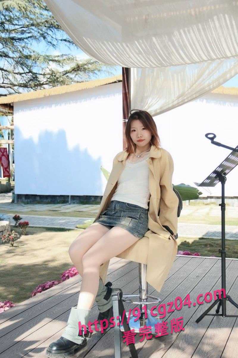 女大学生网恋奔现 不想第一天见面就被男友内射
